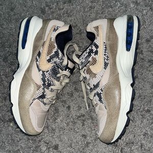 Nike snakeskin air max